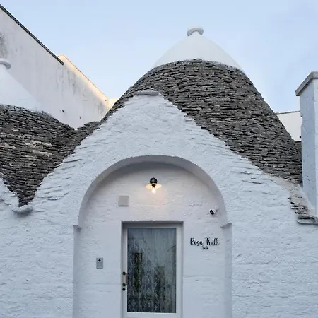 Rosa Trulli Alberobello