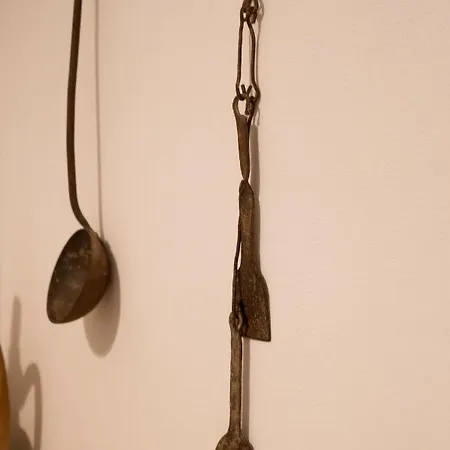 Rosa Trulli * Alberobello